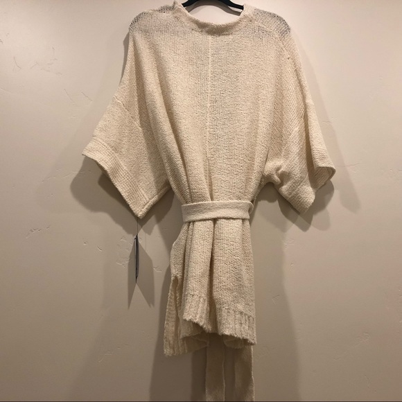 UGG New Kennedy Poncho Cream NWT Cardigan - Picture 2 of 4